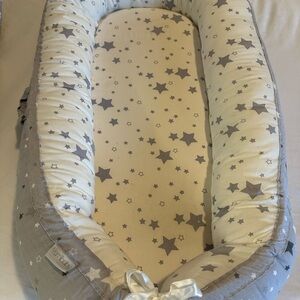 Mamibaby Infant Lounger